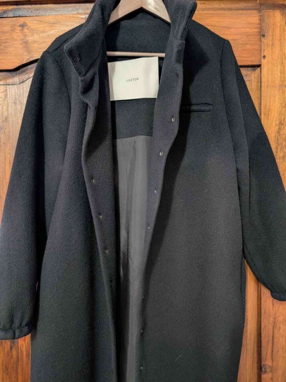 FABULOUS and MINIMALIST Luxton Women’s Wool/Cashmere Overcoat - Picture 2 of 3
